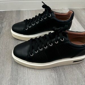 Paolo Black Size 8 Sneakers